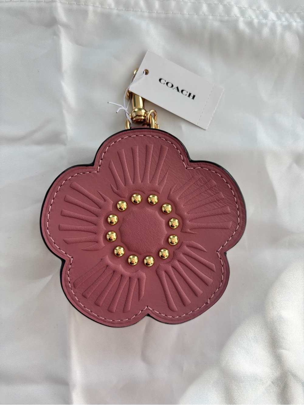 NWT COACH Pink Flower Coin Keychain CDB15